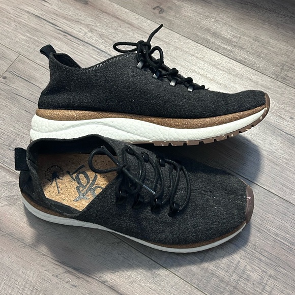 OTBT | Courier Wool Blend Women's Sneakers - Size 7.5 7 1/2 - Picture 3 of 8